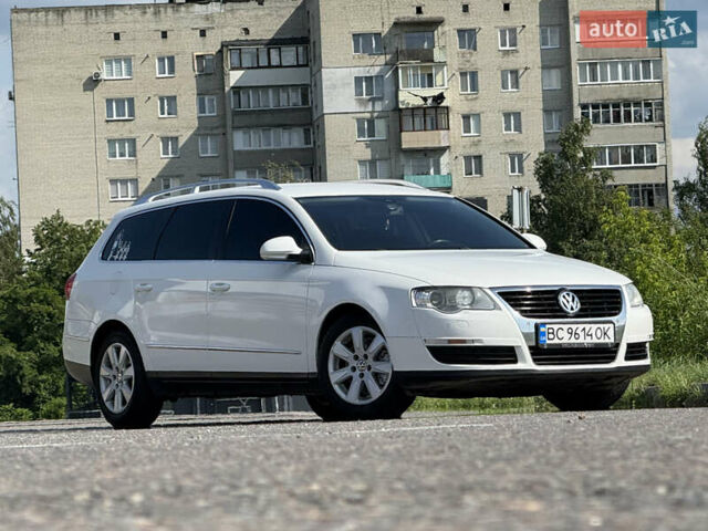 Белый Фольксваген Пассат, объемом двигателя 1.6 л и пробегом 195 тыс. км за 5900 $, фото 3 на Automoto.ua