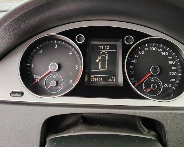 Белый Фольксваген Пассат, объемом двигателя 1.97 л и пробегом 209 тыс. км за 8950 $, фото 2 на Automoto.ua