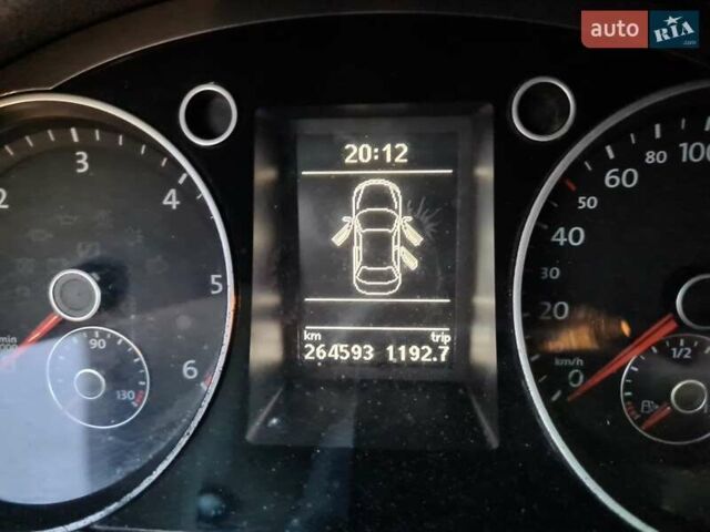 Белый Фольксваген Пассат, объемом двигателя 1.6 л и пробегом 264 тыс. км за 6350 $, фото 12 на Automoto.ua
