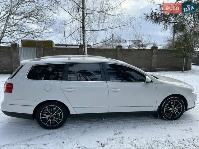 Білий Фольксваген Пассат, об'ємом двигуна 1.6 л та пробігом 285 тис. км за 6999 $, фото 1 на Automoto.ua