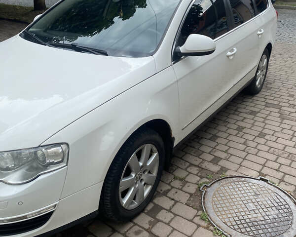 Білий Фольксваген Пассат, об'ємом двигуна 1.39 л та пробігом 336 тис. км за 6000 $, фото 2 на Automoto.ua
