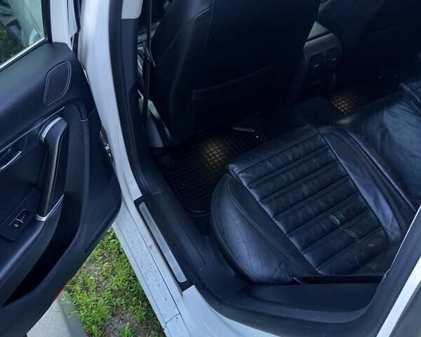 Белый Фольксваген Пассат, объемом двигателя 1.4 л и пробегом 298 тыс. км за 7700 $, фото 5 на Automoto.ua