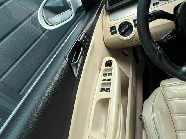 Фольксваген Пассат 2010 в Виннице на Automoto.ua Белый Фольксваген Пассат, объемом двигателя 1.4 л и пробегом 344 тыс. км за 5300 $, фото 9 на Automoto.ua