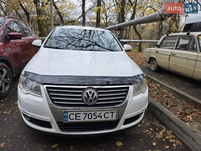 Белый Фольксваген Пассат, объемом двигателя 1.97 л и пробегом 436 тыс. км за 6900 $, фото 1 на Automoto.ua