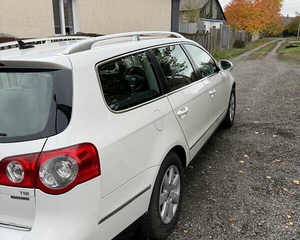 Белый Фольксваген Пассат, объемом двигателя 1.39 л и пробегом 174 тыс. км за 7500 $, фото 3 на Automoto.ua