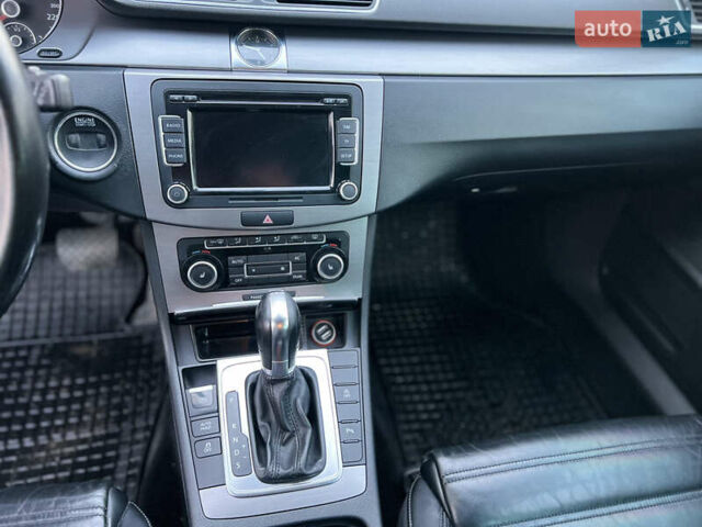 Белый Фольксваген Пассат, объемом двигателя 1.97 л и пробегом 306 тыс. км за 10500 $, фото 20 на Automoto.ua