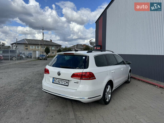Белый Фольксваген Пассат, объемом двигателя 1.6 л и пробегом 240 тыс. км за 8000 $, фото 12 на Automoto.ua
