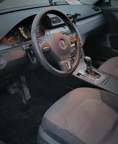 Белый Фольксваген Пассат, объемом двигателя 1.4 л и пробегом 280 тыс. км за 8300 $, фото 8 на Automoto.ua