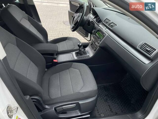 Белый Фольксваген Пассат, объемом двигателя 1.4 л и пробегом 269 тыс. км за 7600 $, фото 44 на Automoto.ua