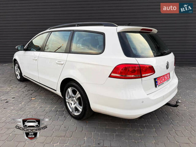 Белый Фольксваген Пассат, объемом двигателя 1.6 л и пробегом 260 тыс. км за 10500 $, фото 3 на Automoto.ua