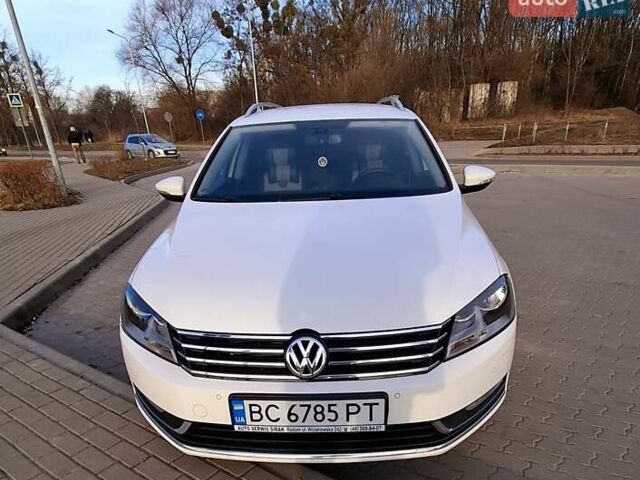 Белый Фольксваген Пассат, объемом двигателя 2 л и пробегом 304 тыс. км за 9000 $, фото 26 на Automoto.ua