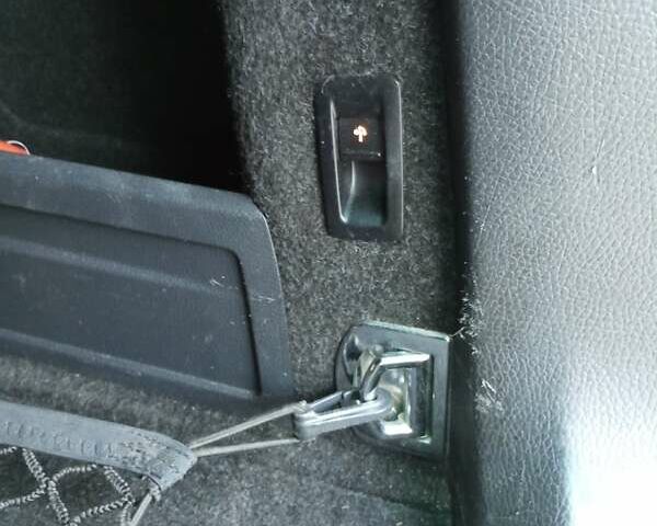 Белый Фольксваген Пассат, объемом двигателя 1.97 л и пробегом 270 тыс. км за 9700 $, фото 25 на Automoto.ua