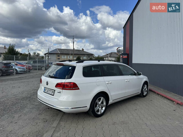 Белый Фольксваген Пассат, объемом двигателя 1.6 л и пробегом 240 тыс. км за 8000 $, фото 13 на Automoto.ua