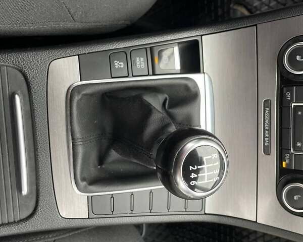 Белый Фольксваген Пассат, объемом двигателя 1.4 л и пробегом 269 тыс. км за 7600 $, фото 57 на Automoto.ua