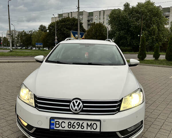 Белый Фольксваген Пассат, объемом двигателя 1.97 л и пробегом 276 тыс. км за 9200 $, фото 4 на Automoto.ua
