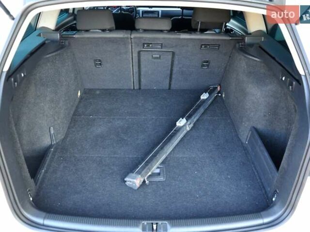 Білий Фольксваген Пассат, об'ємом двигуна 2 л та пробігом 220 тис. км за 7600 $, фото 20 на Automoto.ua