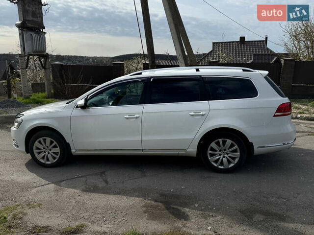 Белый Фольксваген Пассат, объемом двигателя 1.8 л и пробегом 250 тыс. км за 10300 $, фото 5 на Automoto.ua