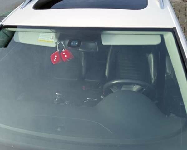 Белый Фольксваген Пассат, объемом двигателя 1.97 л и пробегом 270 тыс. км за 9700 $, фото 7 на Automoto.ua