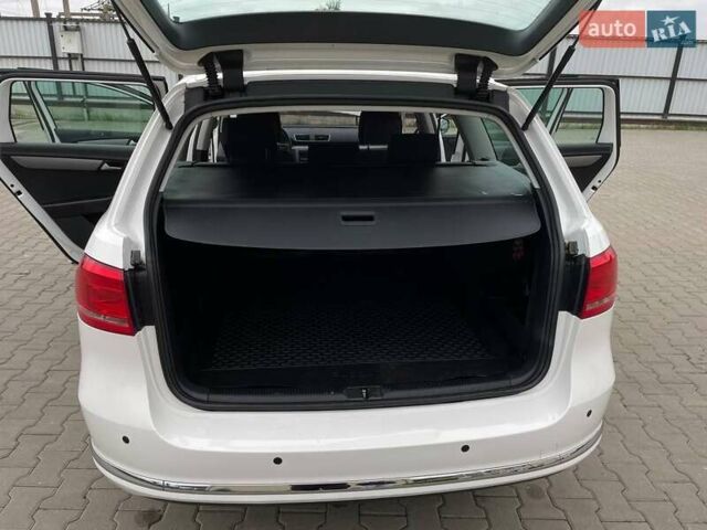 Белый Фольксваген Пассат, объемом двигателя 1.4 л и пробегом 269 тыс. км за 7600 $, фото 25 на Automoto.ua