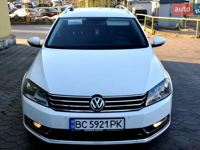 Білий Фольксваген Пассат, об'ємом двигуна 2 л та пробігом 220 тис. км за 7600 $, фото 2 на Automoto.ua