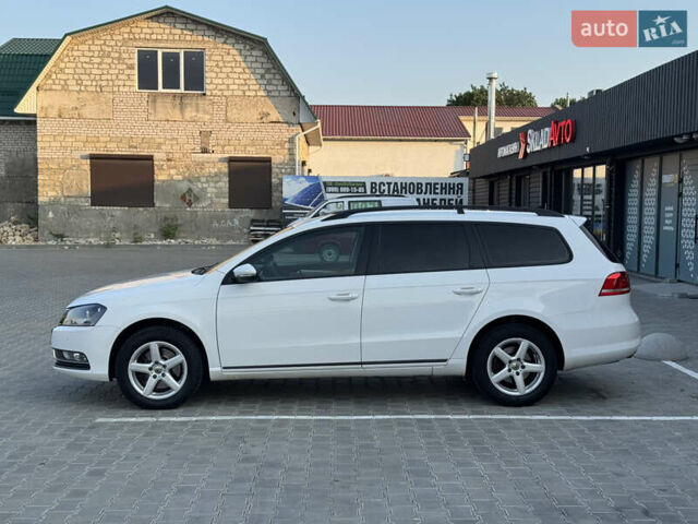 Білий Фольксваген Пассат, об'ємом двигуна 1.6 л та пробігом 220 тис. км за 9250 $, фото 1 на Automoto.ua