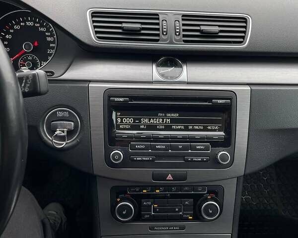 Белый Фольксваген Пассат, объемом двигателя 1.4 л и пробегом 269 тыс. км за 7600 $, фото 50 на Automoto.ua