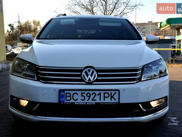 Білий Фольксваген Пассат, об'ємом двигуна 2 л та пробігом 220 тис. км за 7600 $, фото 3 на Automoto.ua