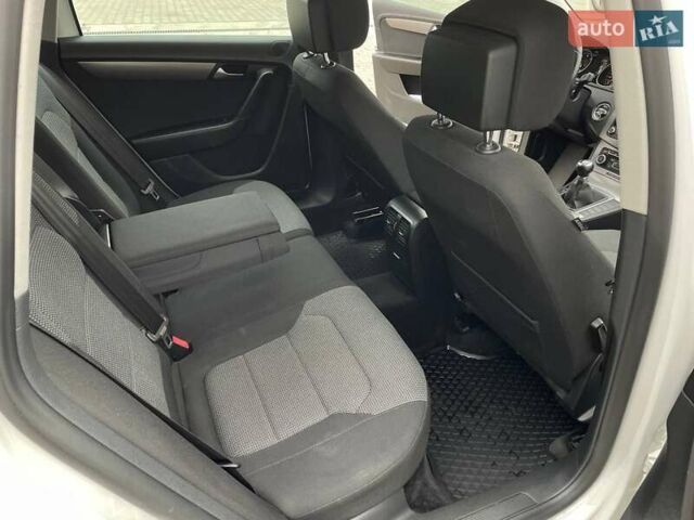 Белый Фольксваген Пассат, объемом двигателя 1.4 л и пробегом 269 тыс. км за 7600 $, фото 43 на Automoto.ua