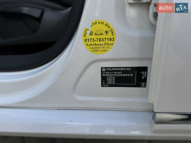 Белый Фольксваген Пассат, объемом двигателя 1.6 л и пробегом 240 тыс. км за 8000 $, фото 33 на Automoto.ua