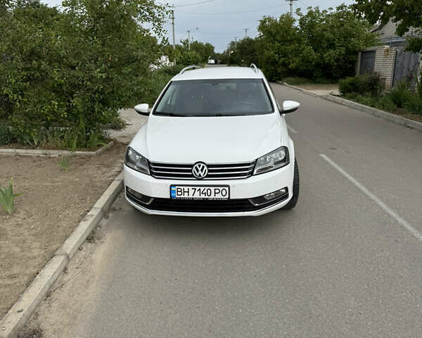 Белый Фольксваген Пассат, объемом двигателя 1.97 л и пробегом 234 тыс. км за 10800 $, фото 6 на Automoto.ua