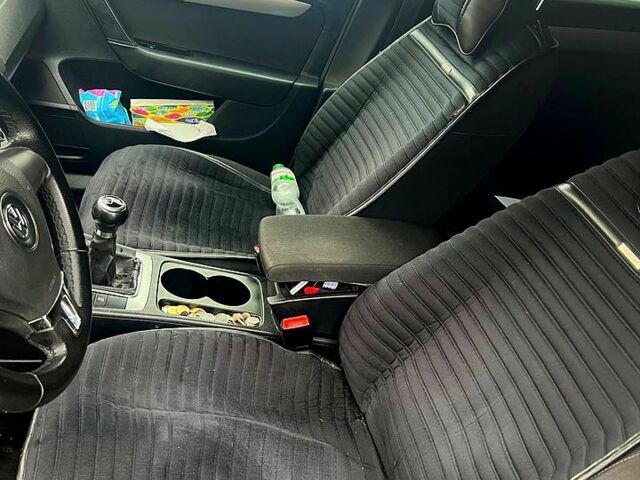 Белый Фольксваген Пассат, объемом двигателя 1.6 л и пробегом 356 тыс. км за 8300 $, фото 10 на Automoto.ua