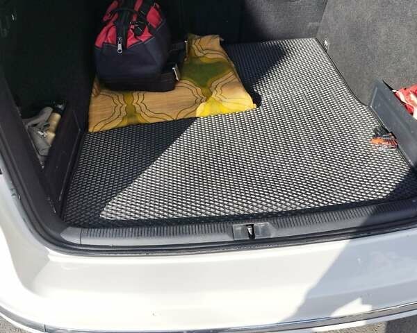 Белый Фольксваген Пассат, объемом двигателя 2 л и пробегом 311 тыс. км за 10300 $, фото 8 на Automoto.ua