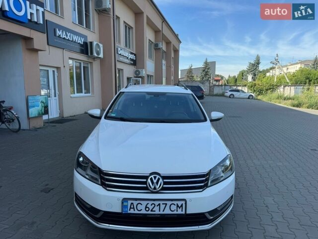 Білий Фольксваген Пассат, об'ємом двигуна 1.6 л та пробігом 248 тис. км за 8500 $, фото 5 на Automoto.ua