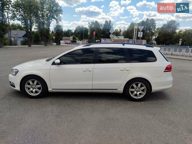 Белый Фольксваген Пассат, объемом двигателя 1.6 л и пробегом 408 тыс. км за 8000 $, фото 2 на Automoto.ua