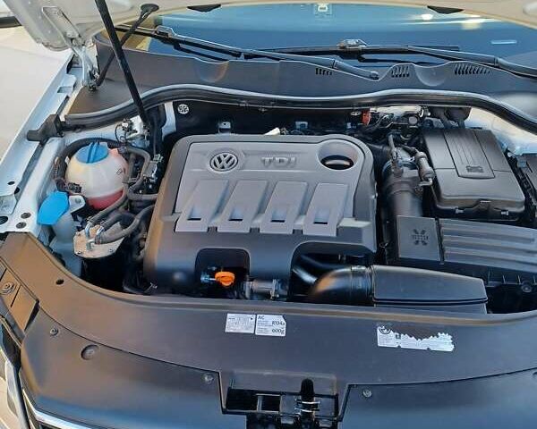 Белый Фольксваген Пассат, объемом двигателя 1.97 л и пробегом 285 тыс. км за 11500 $, фото 14 на Automoto.ua