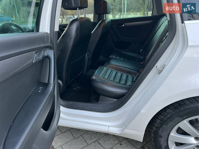 Белый Фольксваген Пассат, объемом двигателя 1.97 л и пробегом 306 тыс. км за 10500 $, фото 11 на Automoto.ua