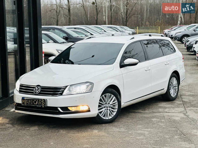 Білий Фольксваген Пассат, об'ємом двигуна 1.8 л та пробігом 259 тис. км за 8900 $, фото 8 на Automoto.ua