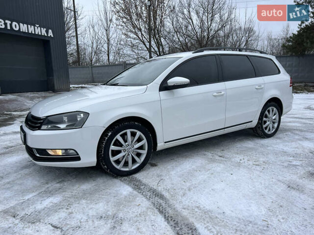 Белый Фольксваген Пассат, объемом двигателя 1.97 л и пробегом 317 тыс. км за 9600 $, фото 1 на Automoto.ua