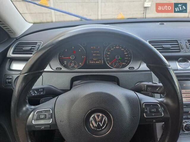 Білий Фольксваген Пассат, об'ємом двигуна 1.97 л та пробігом 295 тис. км за 10500 $, фото 9 на Automoto.ua