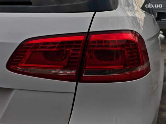Белый Фольксваген Пассат, объемом двигателя 1.8 л и пробегом 259 тыс. км за 11290 $, фото 12 на Automoto.ua
