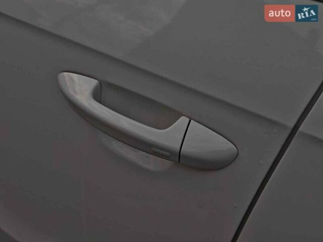 Білий Фольксваген Пассат, об'ємом двигуна 1.8 л та пробігом 259 тис. км за 10690 $, фото 18 на Automoto.ua