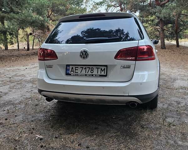 Белый Фольксваген Пассат, объемом двигателя 1.97 л и пробегом 305 тыс. км за 13800 $, фото 5 на Automoto.ua