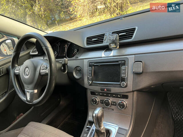 Белый Фольксваген Пассат, объемом двигателя 1.39 л и пробегом 330 тыс. км за 6900 $, фото 4 на Automoto.ua