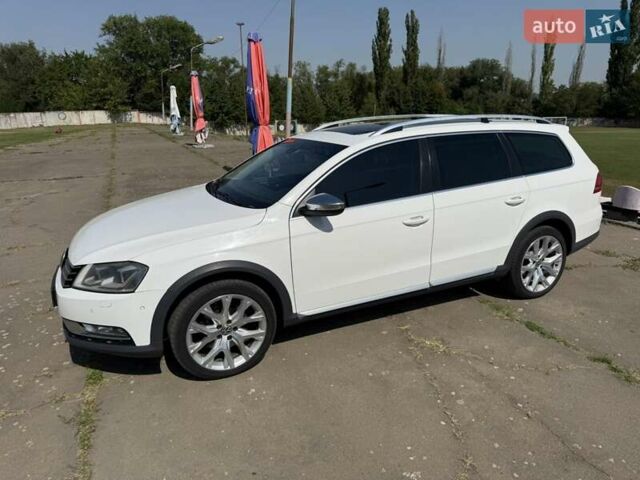 Белый Фольксваген Пассат, объемом двигателя 1.97 л и пробегом 340 тыс. км за 12999 $, фото 12 на Automoto.ua