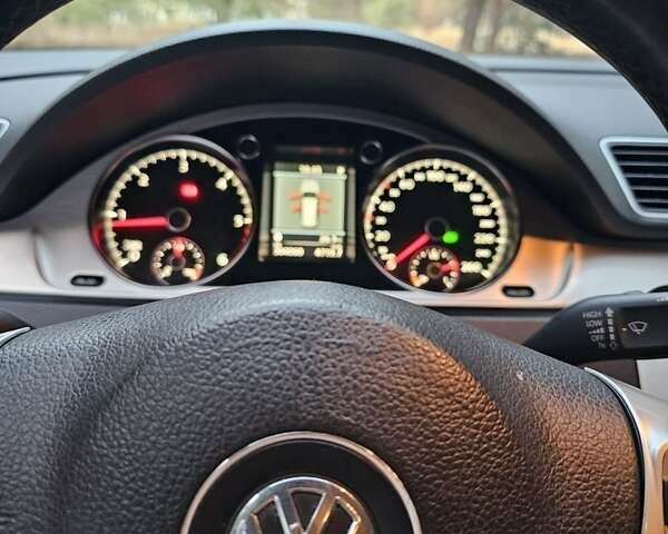 Белый Фольксваген Пассат, объемом двигателя 1.97 л и пробегом 305 тыс. км за 13800 $, фото 13 на Automoto.ua