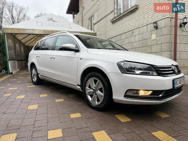 Белый Фольксваген Пассат, объемом двигателя 1.4 л и пробегом 260 тыс. км за 7800 $, фото 2 на Automoto.ua