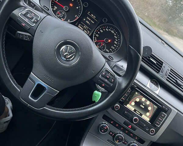 Білий Фольксваген Пассат, об'ємом двигуна 2 л та пробігом 317 тис. км за 9299 $, фото 10 на Automoto.ua