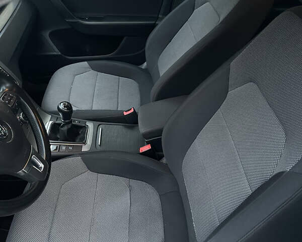 Білий Фольксваген Пассат, об'ємом двигуна 2 л та пробігом 317 тис. км за 9299 $, фото 8 на Automoto.ua