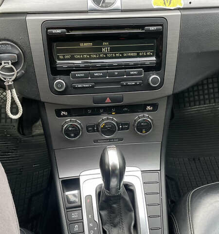 Білий Фольксваген Пассат, об'ємом двигуна 1.4 л та пробігом 296 тис. км за 7200 $, фото 13 на Automoto.ua