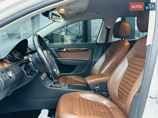 Білий Фольксваген Пассат, об'ємом двигуна 1.8 л та пробігом 259 тис. км за 8900 $, фото 16 на Automoto.ua